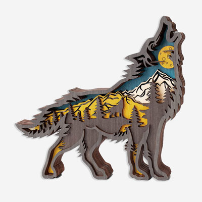 Howling Wolf Decor