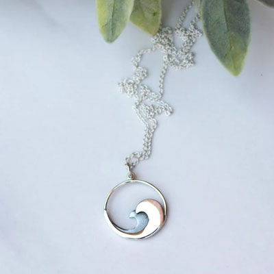 Ocean Wave Necklace